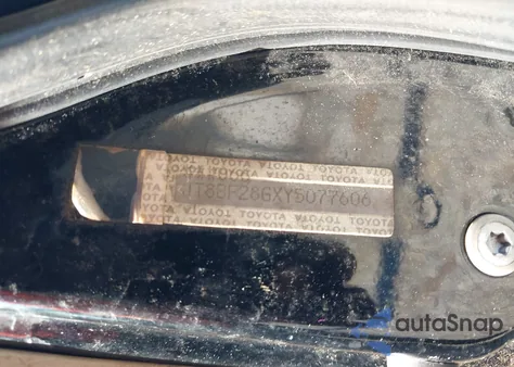 2000 Lexus Es 300 из США, поврежденный, VIN JT8BF28GXY5077606